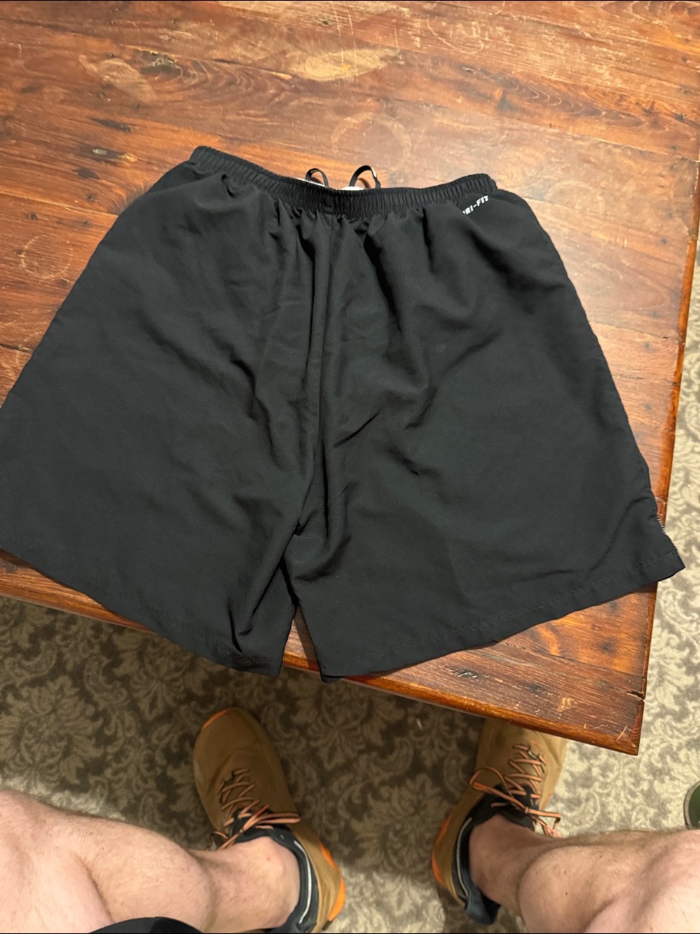 Nike running shorts - Picture 2 of 4